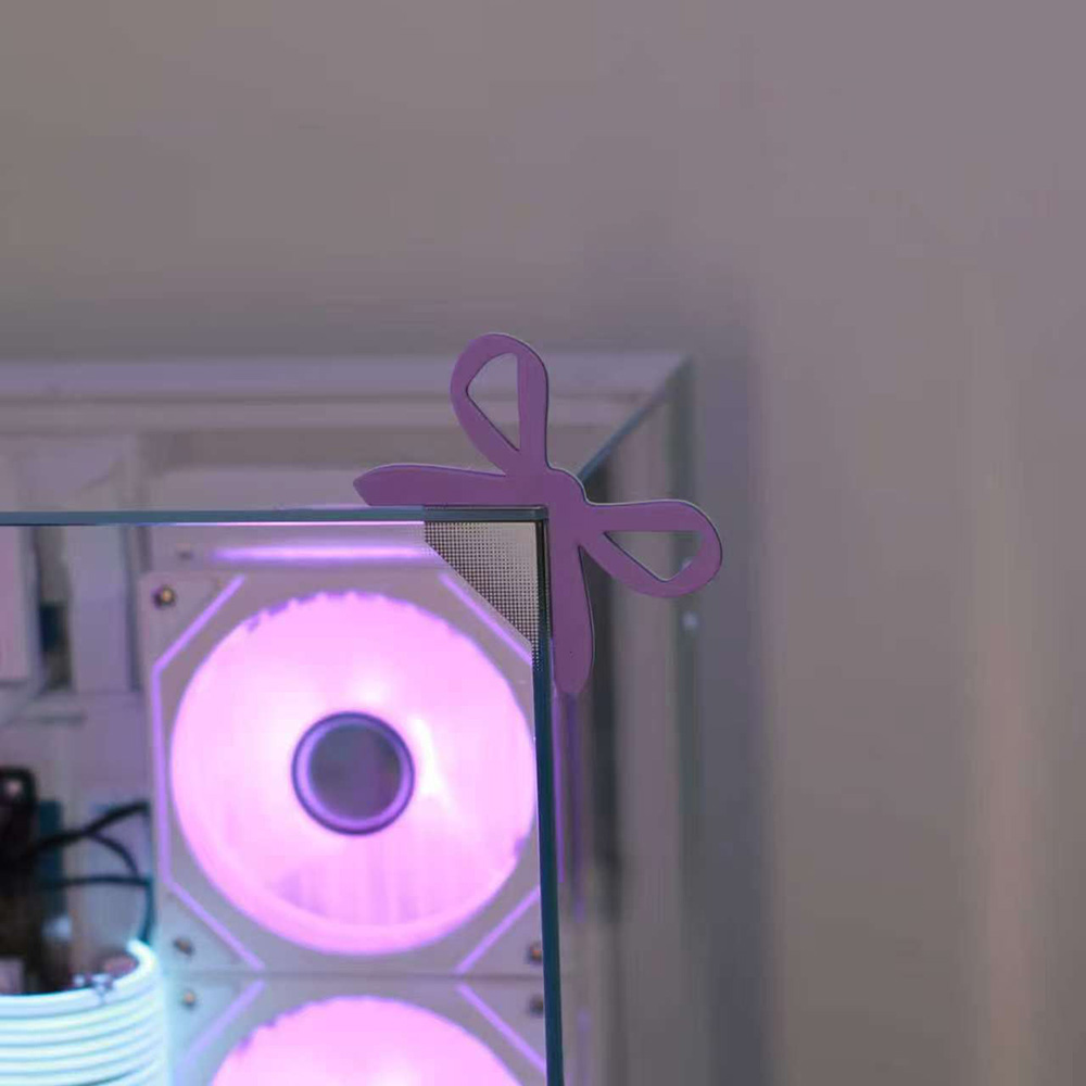 زينة شاشة الكمبيوتر على شكل في - مراجعة Desk Setup Girly وسعره