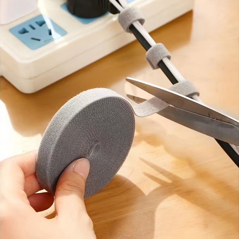 أداة تخزين كابلات البيانات بطو - مراجعة Cable Velcro Strap وسعره